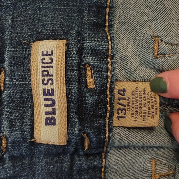 Blue Spice Shorts 13/14 Curvy - Picture 3 of 3